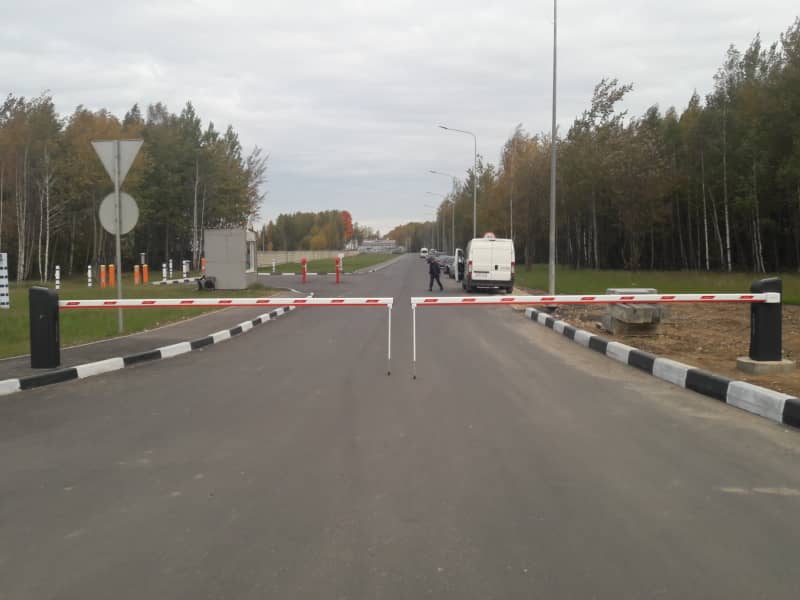 Шлагбаум DoorHan в Московском с установкой